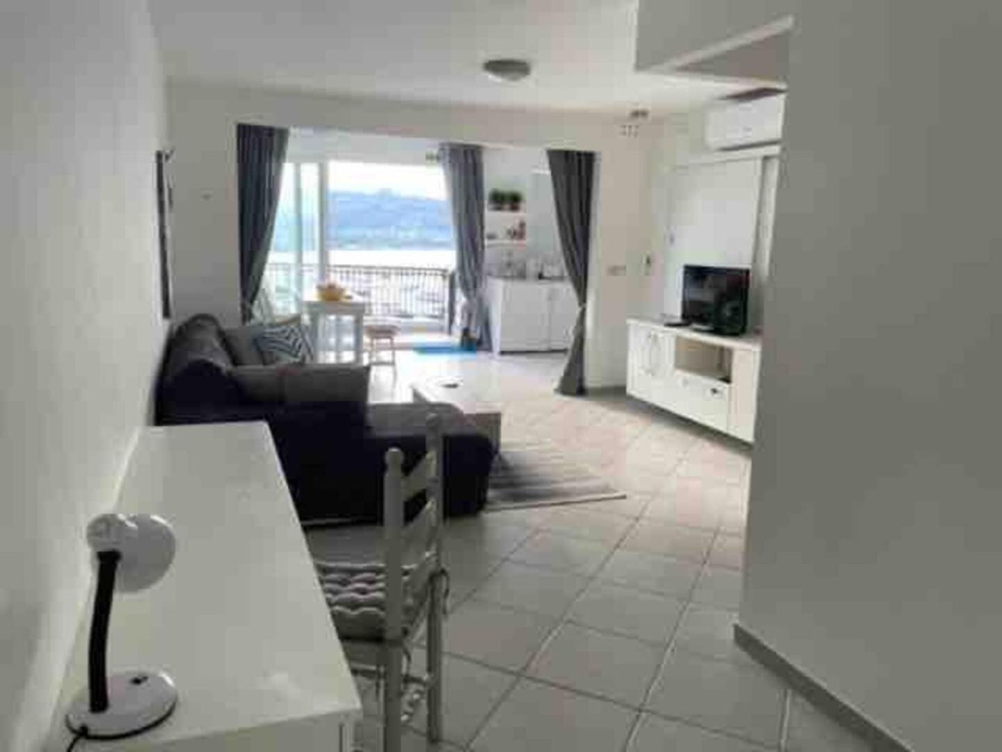 Venice Mellieha Bay&Beachfront Exterior foto